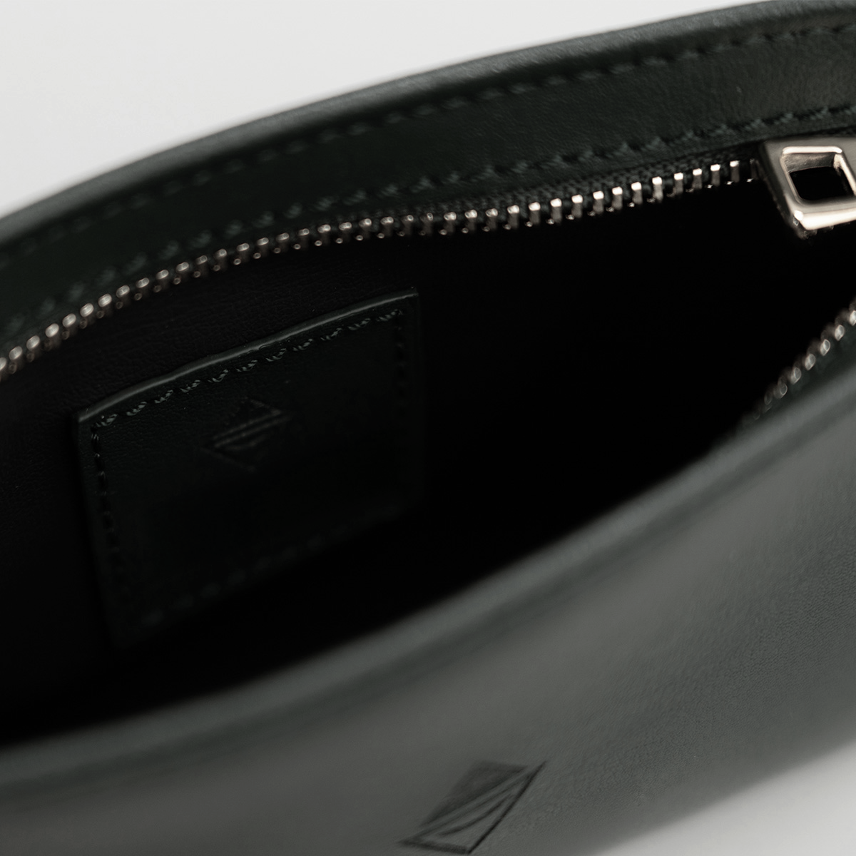 Berlo Cactus Leather Cosmetics Bag Large