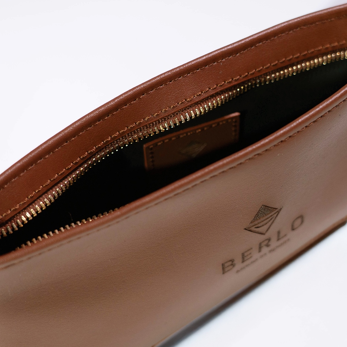 Berlo Cactus Leather Pouch Bag Small