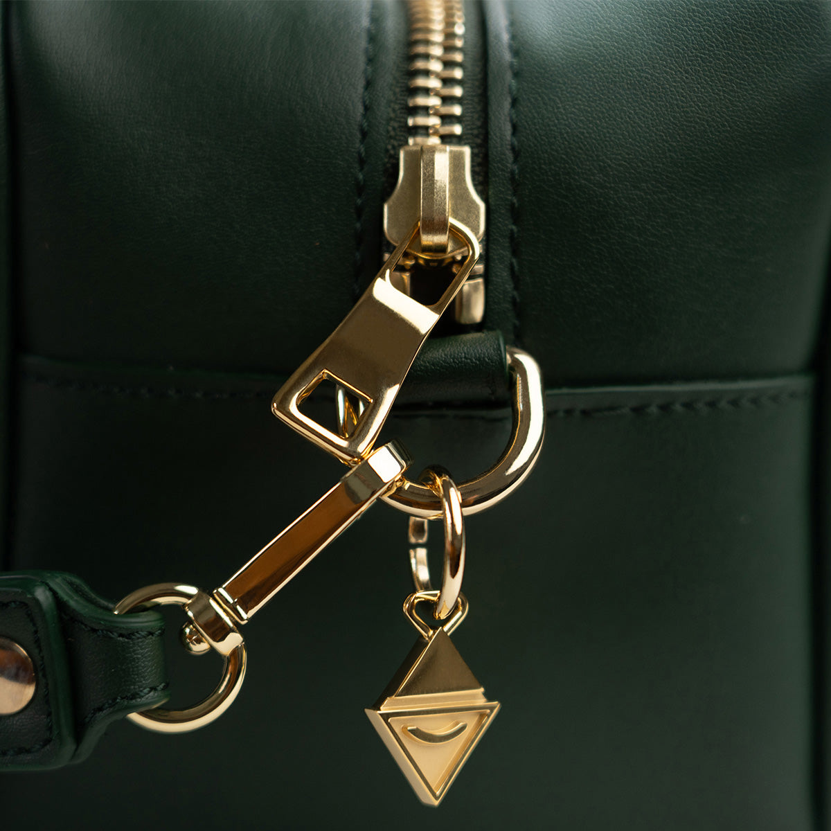 Berlo Cactus Leather Toiletry Bag Large