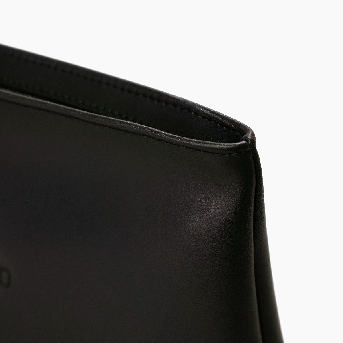 Berlo Cactus Leather Cosmetics Bag Large