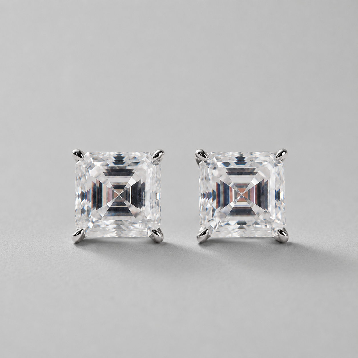 Berlo Heritage — 925 Silver Rhodium Moissanite Solitaire Stud Earrings